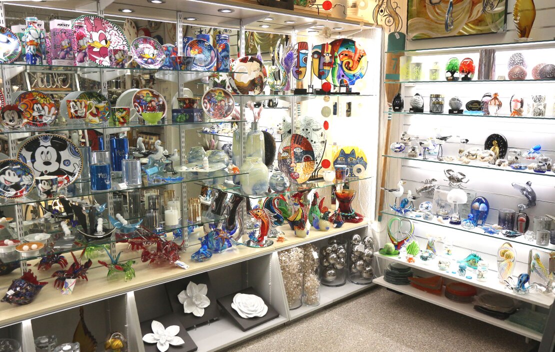 Farbige Glasskulpturen